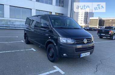 Мінівен Volkswagen Transporter 2013 в Києві