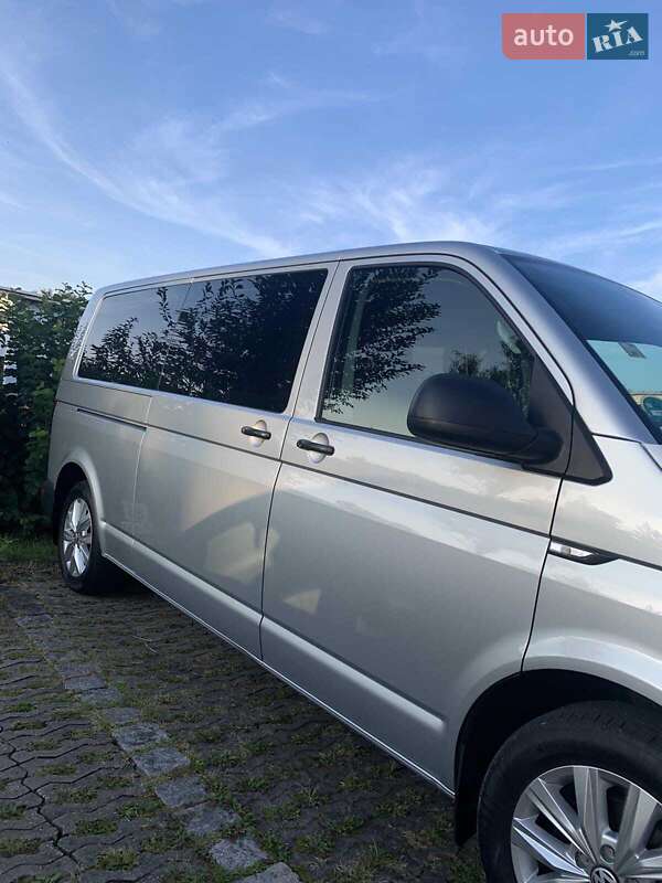 Мінівен Volkswagen Transporter 2016 в Хусті