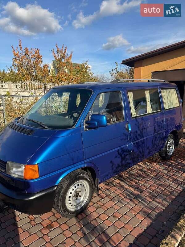 Мінівен Volkswagen Transporter 2000 в Києві