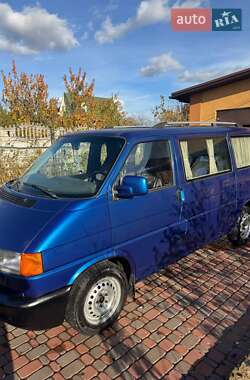 Мінівен Volkswagen Transporter 2000 в Києві