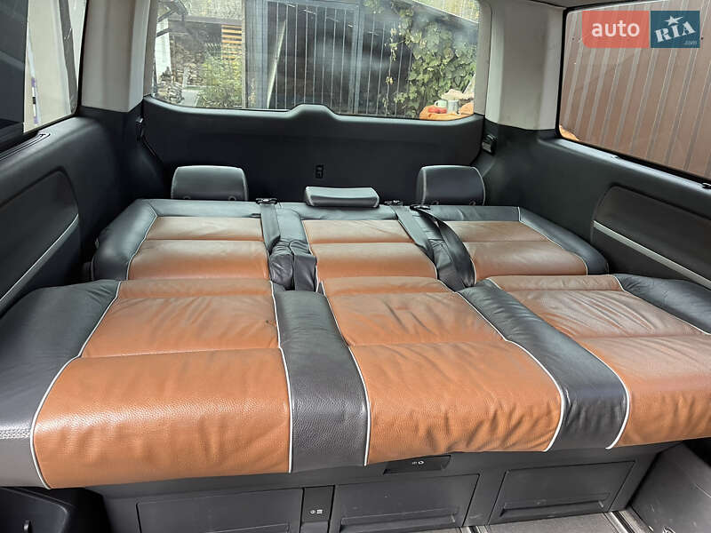 Минивэн Volkswagen Transporter 2011 в Киеве