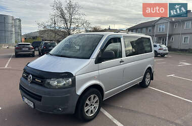 Мінівен Volkswagen Transporter 2009 в Києві