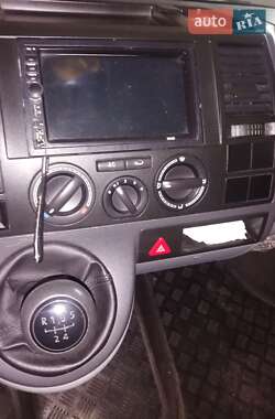 Минивэн Volkswagen Transporter 2009 в 