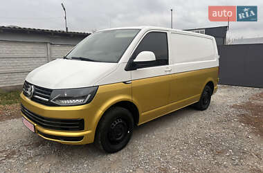 Грузовой фургон Volkswagen Transporter 2019 в 