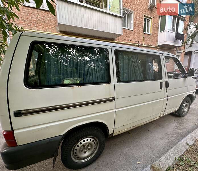 Мінівен Volkswagen Transporter 1999 в Ємільчиному