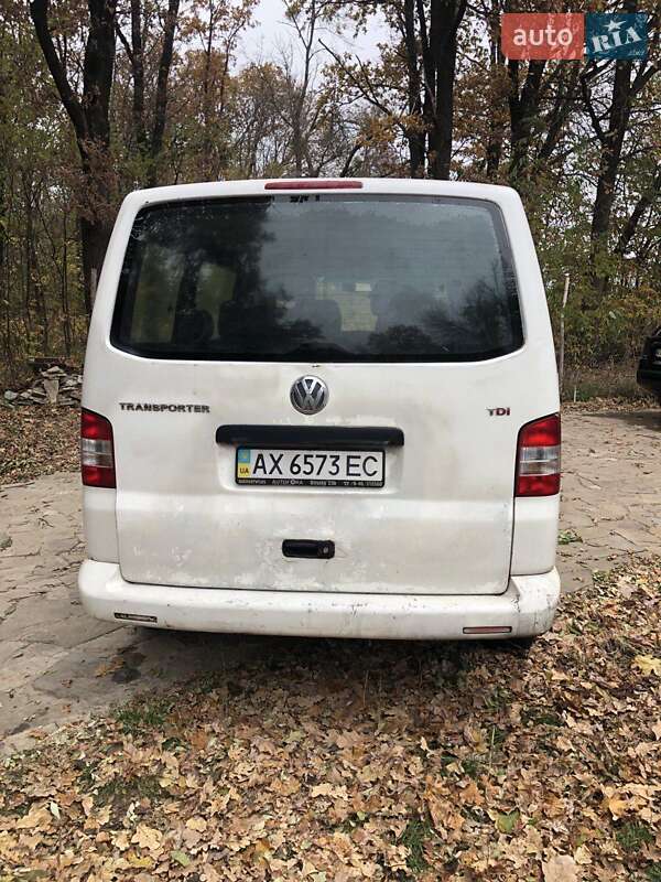 Минивэн Volkswagen Transporter 2004 в Киеве