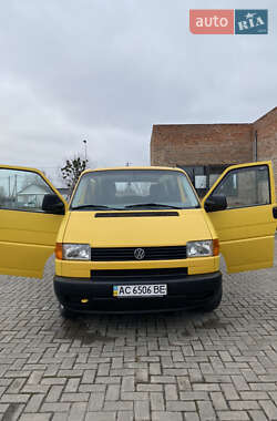 Мінівен Volkswagen Transporter 2001 в Любомлі