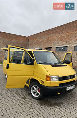 Мінівен Volkswagen Transporter 2001 в Любомлі