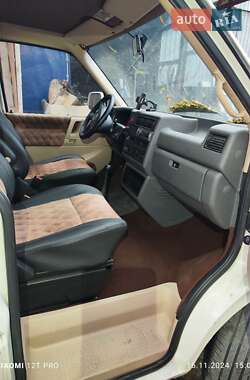 Минивэн Volkswagen Transporter 2001 в 