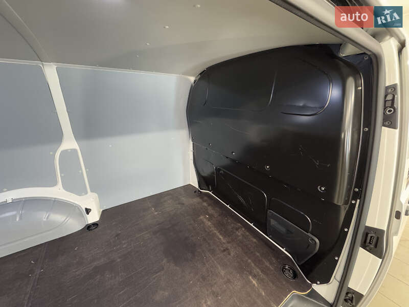 Грузовой фургон Volkswagen Transporter 2022 в Киеве
