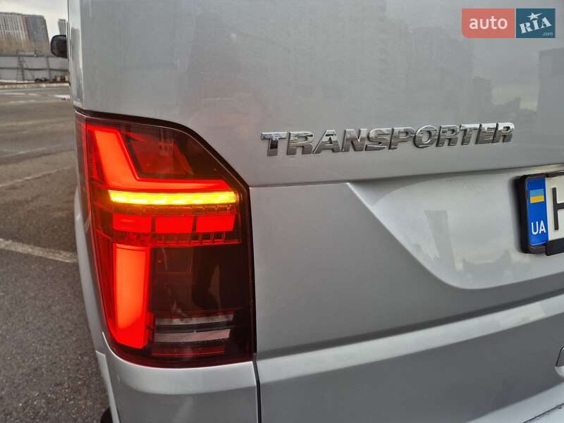 Вантажний фургон Volkswagen Transporter 2019 в Києві