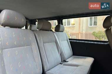 Минивэн Volkswagen Transporter 2004 в Луцке