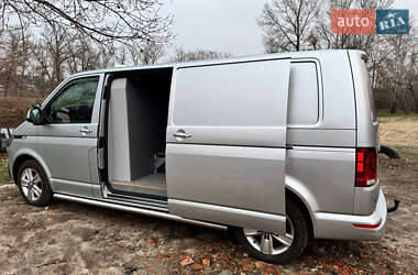 Грузовой фургон Volkswagen Transporter 2020 в 