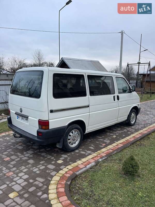 Мінівен Volkswagen Transporter 2002 в Івано-Франківську
