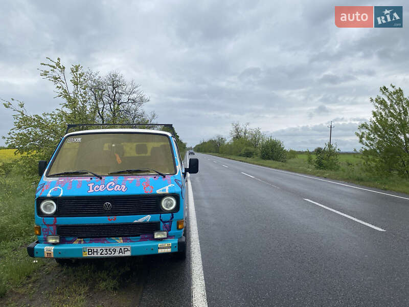 Минивэн Volkswagen Transporter 1983 в Одессе