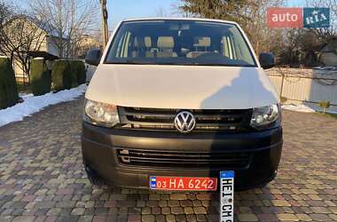 Мінівен Volkswagen Transporter 2014 в Чернівцях