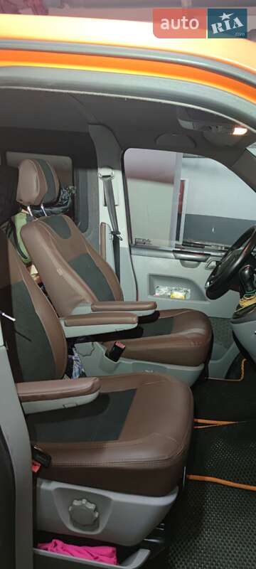 Минивэн Volkswagen Transporter 2008 в Киеве