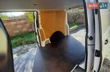 Грузовой фургон Volkswagen Transporter 2015 в 