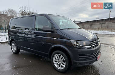 Мінівен Volkswagen Transporter 2017 в Луцьку