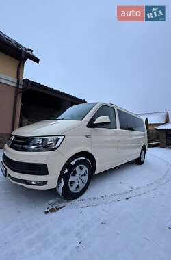 Минивэн Volkswagen Transporter 2016 в Ровно