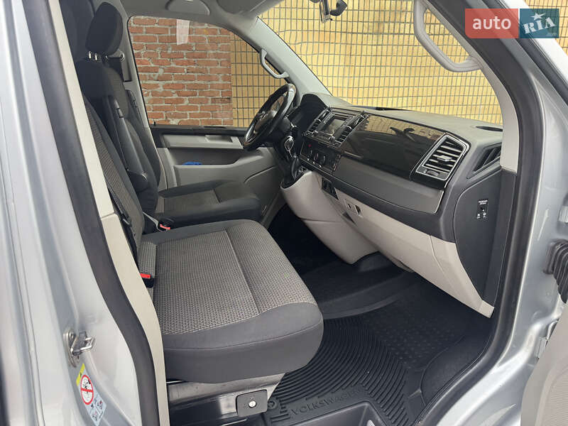 Вантажний фургон Volkswagen Transporter 2018 в Новій Водолагі