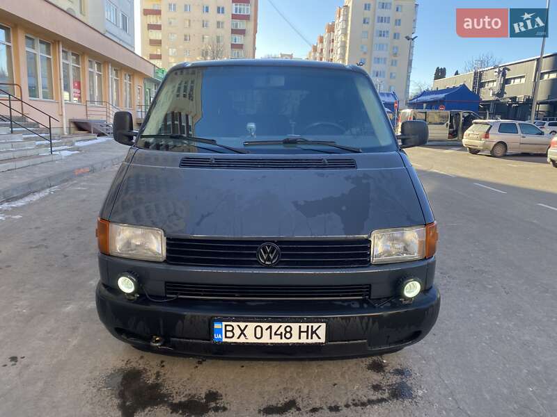 Мінівен Volkswagen Transporter 2003 в Кам'янець-Подільському