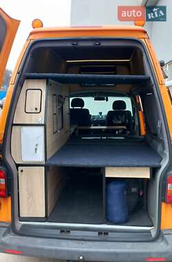 Минивэн Volkswagen Transporter 2006 в Львове