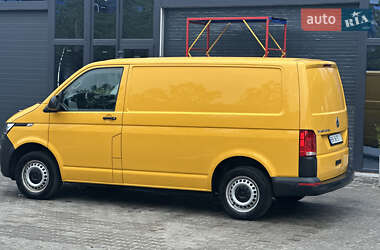 Грузовой фургон Volkswagen Transporter 2020 в 