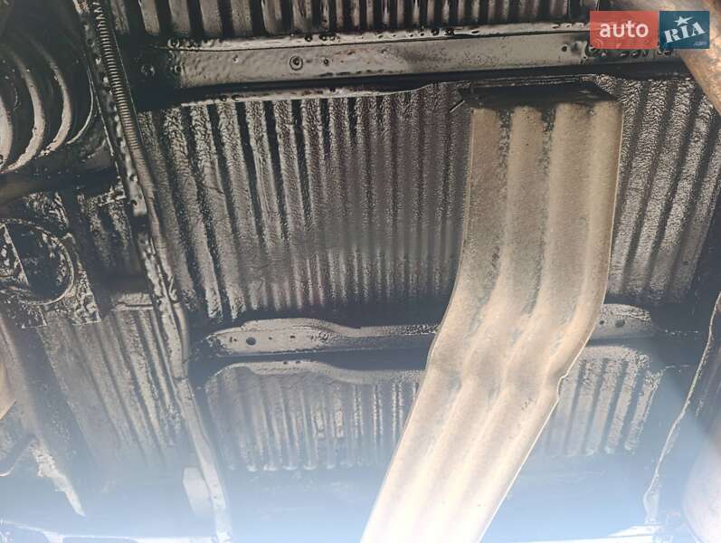 Минивэн Volkswagen Transporter 2000 в Полтаве