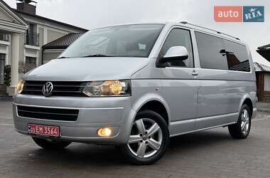 Мінівен Volkswagen Transporter 2013 в Стрию