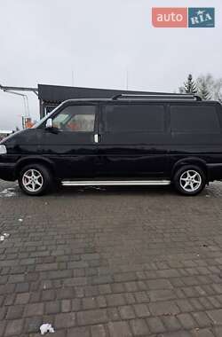 Минивэн Volkswagen Transporter 2000 в Барановке