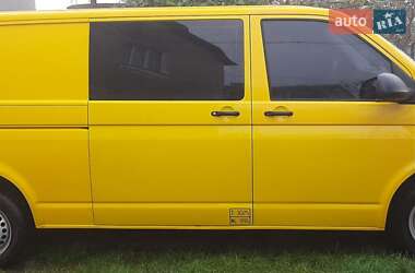 Грузовой фургон Volkswagen Transporter 2016 в 