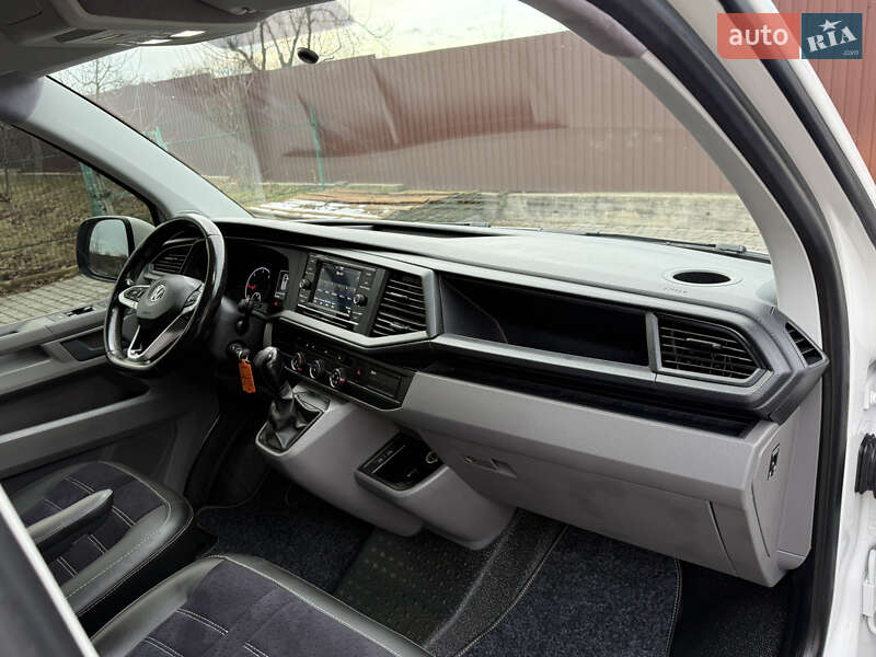 Минивэн Volkswagen Transporter 2020 в Киеве