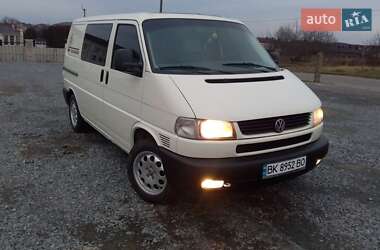 Мінівен Volkswagen Transporter 2002 в Рівному