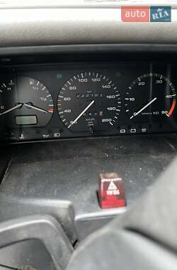 Минивэн Volkswagen Transporter 1993 в 