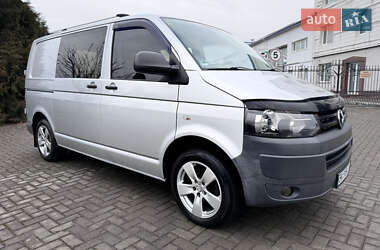 Вантажопасажирський фургон Volkswagen Transporter 2011 в Рівному