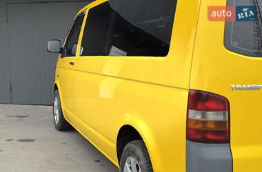 Минивэн Volkswagen Transporter 2004 в Сарнах