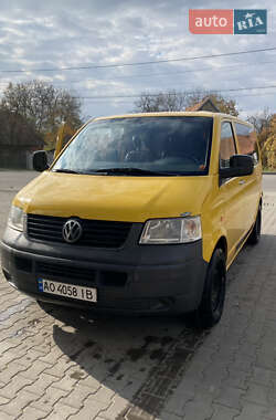 Мінівен Volkswagen Transporter 2006 в Солотвині