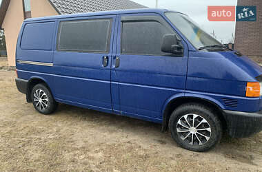 Мінівен Volkswagen Transporter 2000 в Сарнах