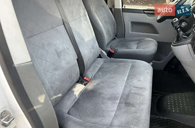 Мінівен Volkswagen Transporter 2011 в Чернівцях