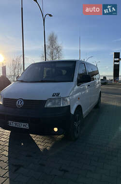 Мінівен Volkswagen Transporter 2005 в Калуші