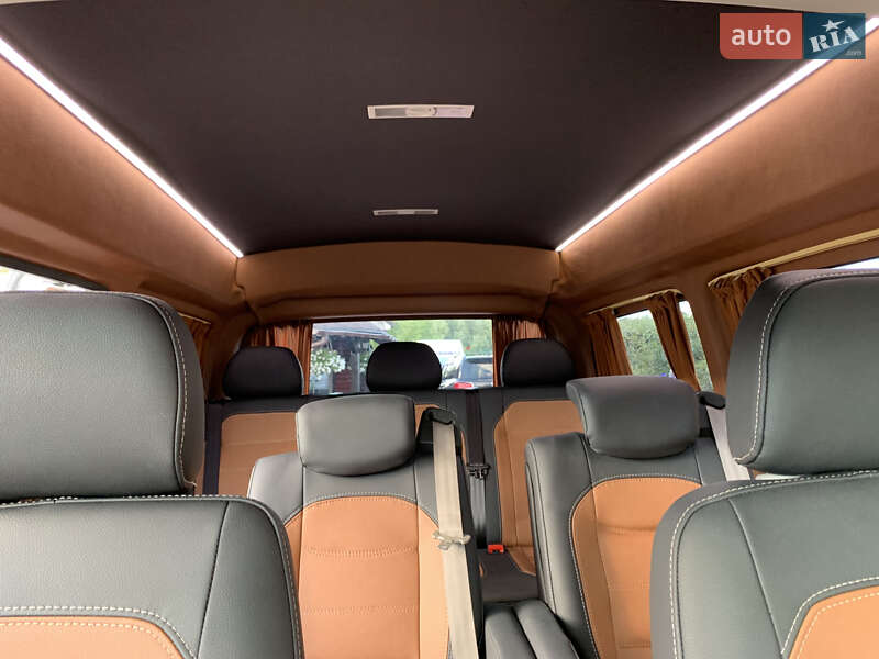 Минивэн Volkswagen Transporter 2014 в Киеве