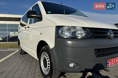 Мінівен Volkswagen Transporter 2013 в Мукачевому