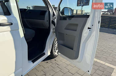 Мінівен Volkswagen Transporter 2013 в Мукачевому