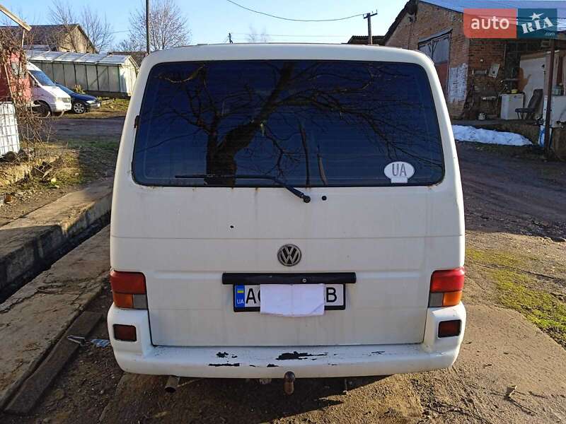 Минивэн Volkswagen Transporter 1998 в Нововолынске