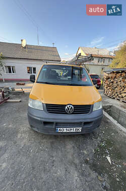 Мінівен Volkswagen Transporter 2006 в Міжгір'ї