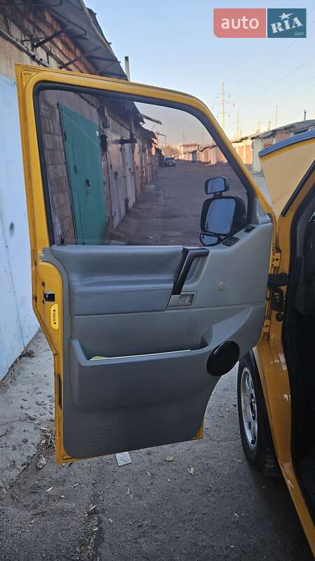 Мінівен Volkswagen Transporter 1998 в Києві