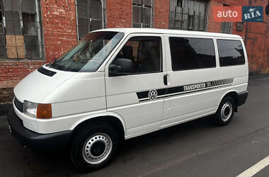 Мінівен Volkswagen Transporter 2000 в Чернігові