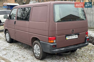 Вантажний фургон Volkswagen Transporter 2002 в Валках