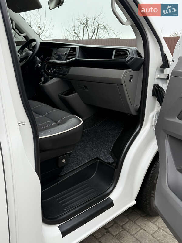 Минивэн Volkswagen Transporter 2020 в Киеве